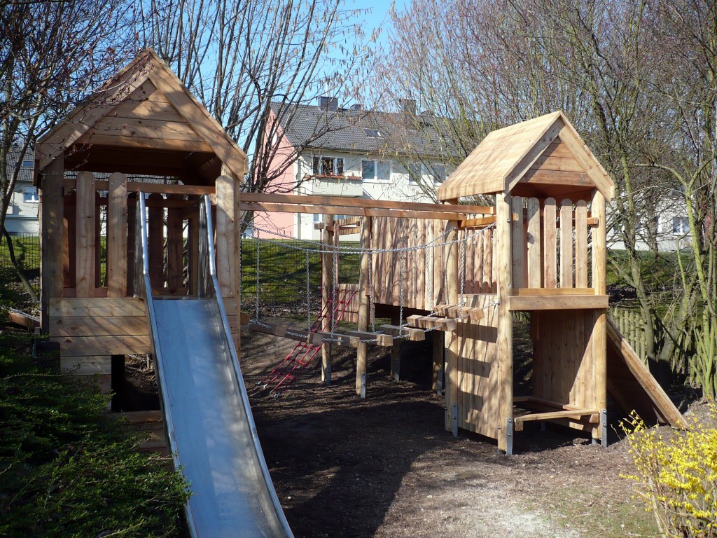 Spielburg im Wald